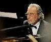 Concerto di Mozart a due pianoforti e orchestra con Luis Bacalov pianista