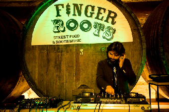 fingerroots