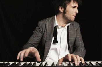 Raphael Gualazzi
