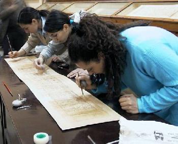 Restauro di Papiri