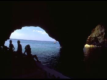 Grotta delle Tre Porte