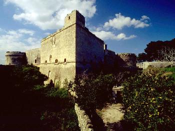 Bastione lanceolato Castello di Acaya