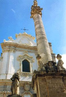 Chiesa di S. Andrea e colonna votiva