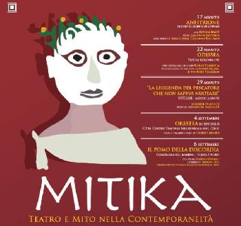 Mitika, fra teatro e mito